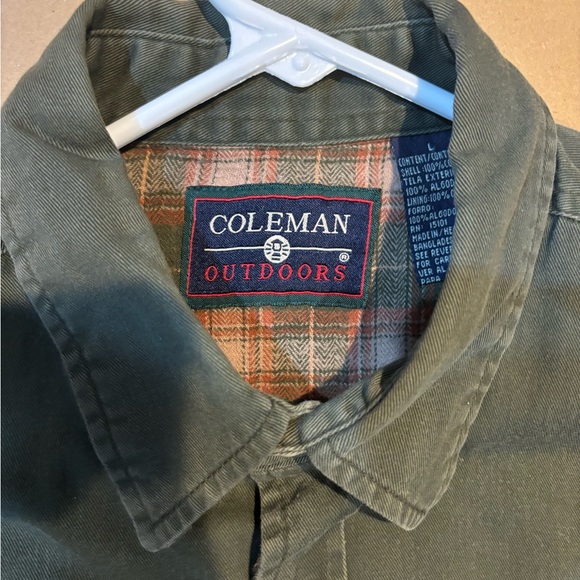 Vintage Coleman Olive Button-Up Shacket. - Picture 15 of 16